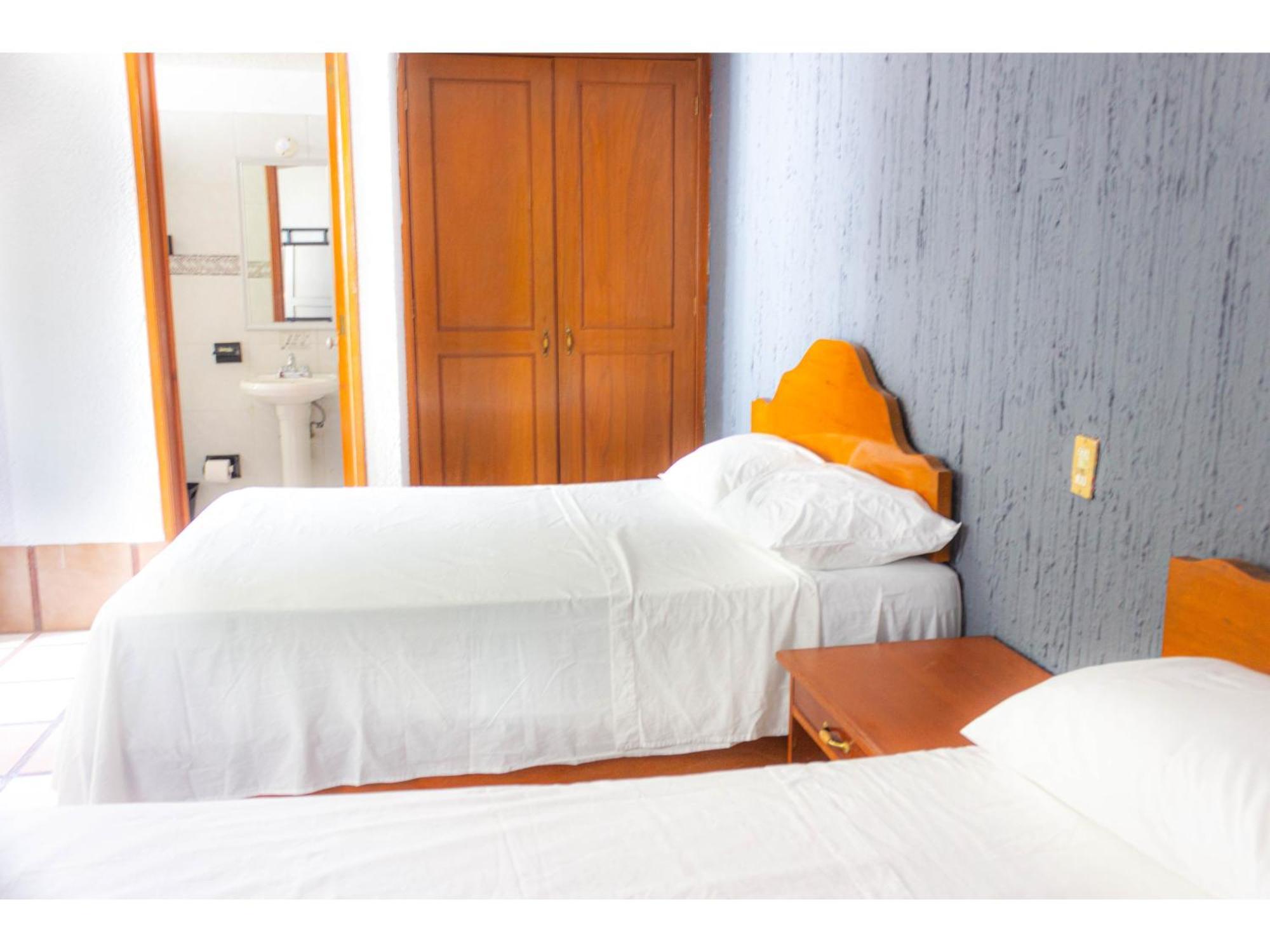Oyo Hotel San Felipe Inn Oaxaca 外观 照片